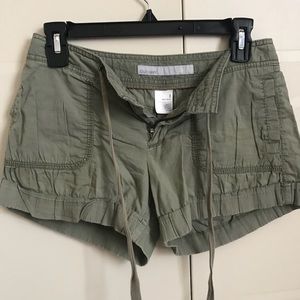 0 Mid Rise Old Navy Army Green Cargo Shorts